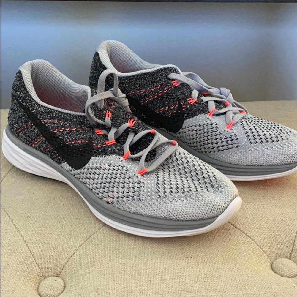 Nike Flyknit Lunar 3